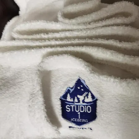 1 Iceberg * Боровец